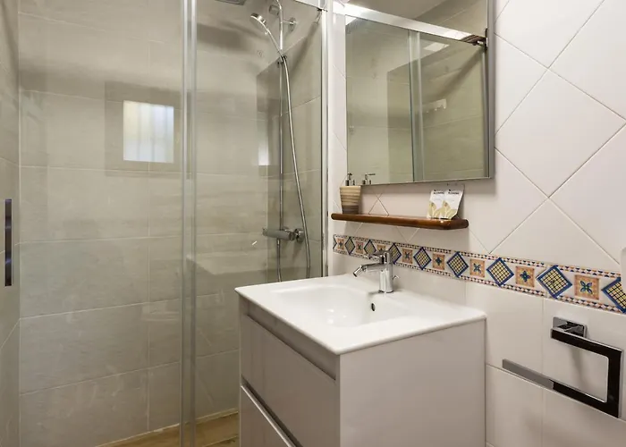 Apartment Finally Cancelas